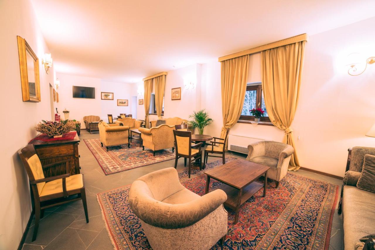 Abetone E Piramidi Resort エクステリア 写真