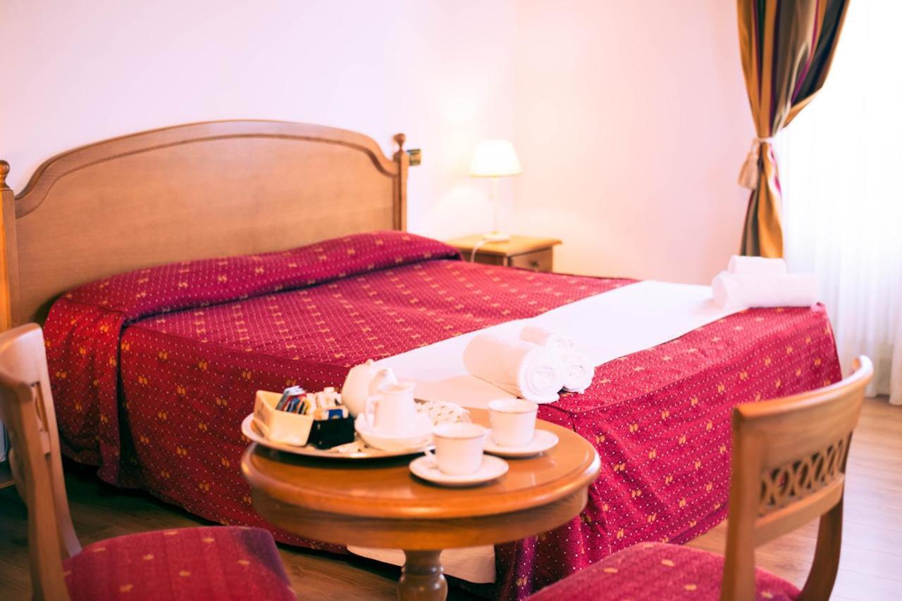 Abetone E Piramidi Resort エクステリア 写真