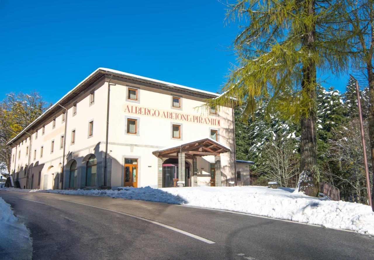 Abetone E Piramidi Resort エクステリア 写真